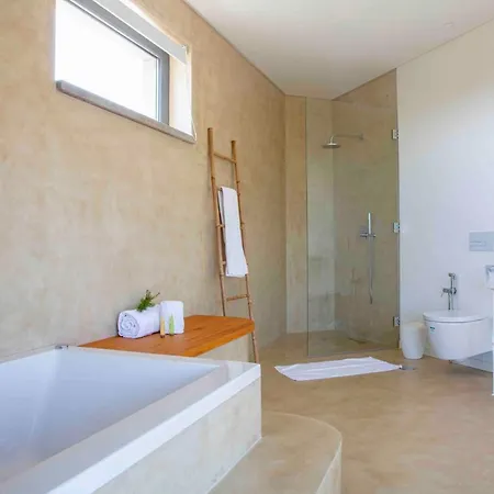 Refugio Da Rainha Frühstückspension Moledo (Lisbon)