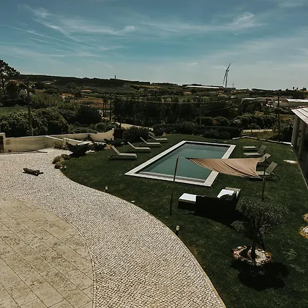 Refugio Da Rainha Nocleg ze śniadaniem 3*