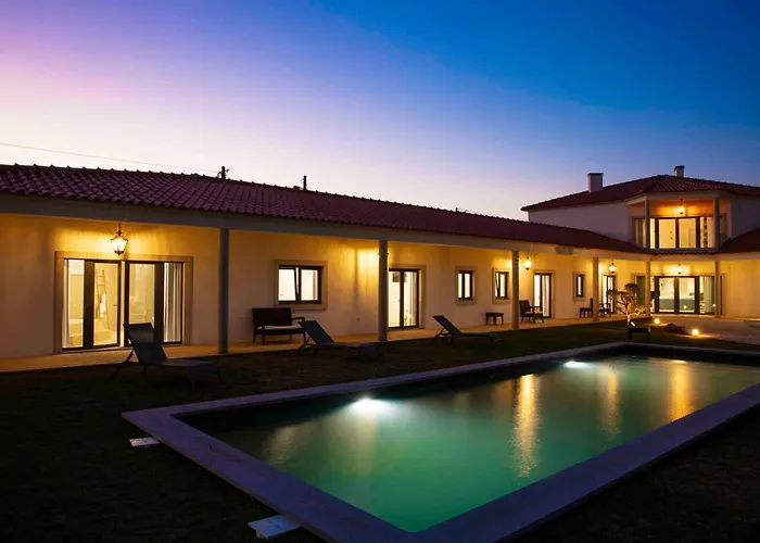 Refugio Da Rainha Bed & Breakfast 3*