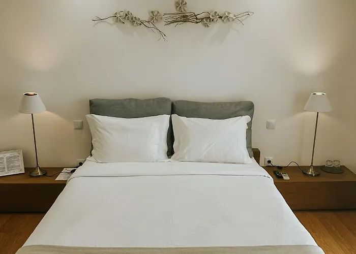 Bed & Breakfast Refugio Da Rainha Moledo (Lisbon)